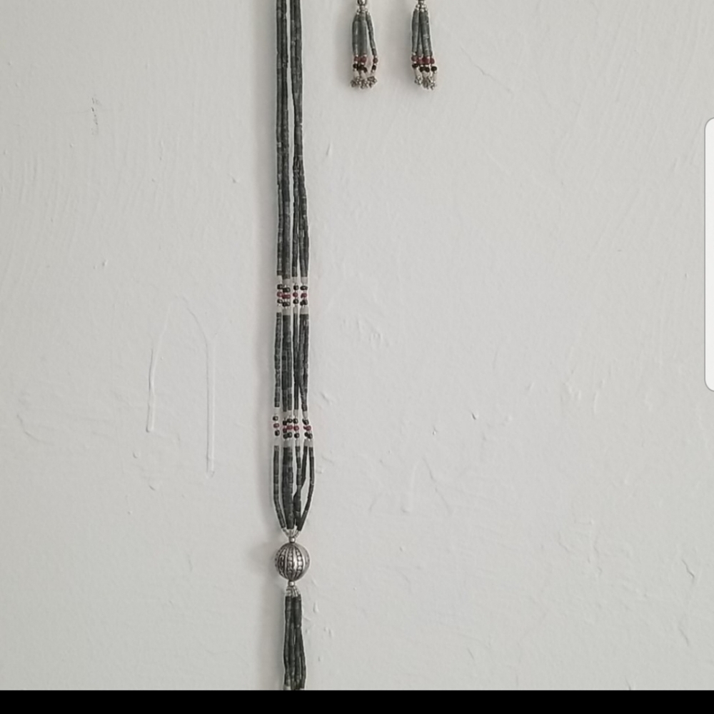 Pretty Gray Beaded Necklace and Earrings